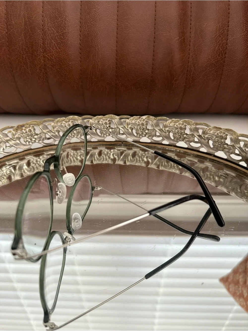 Vintage-Inspired Green Round Frame Glasses for Women